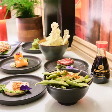 Meanwhile, the Great Exhibition Bar hosted an exclusive House of Suntory experience, featuring a six-course menu of Japanese delicacies, including Wagyu tataki and salmon sake rolls. Each dish was paired with expertly crafted cocktails, creating a sophisticated celebration of flavour and artistry that echoed the elegance of the Grand Sumo Tournament itself.
