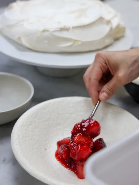 Autumn Fruits Pavlova Recipe