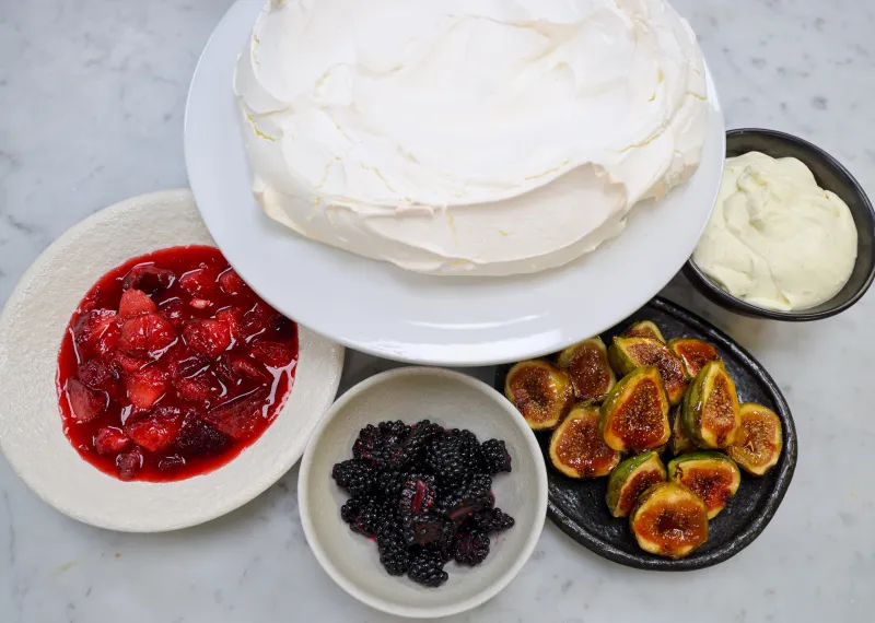 Autumn Fruits Pavlova Recipe